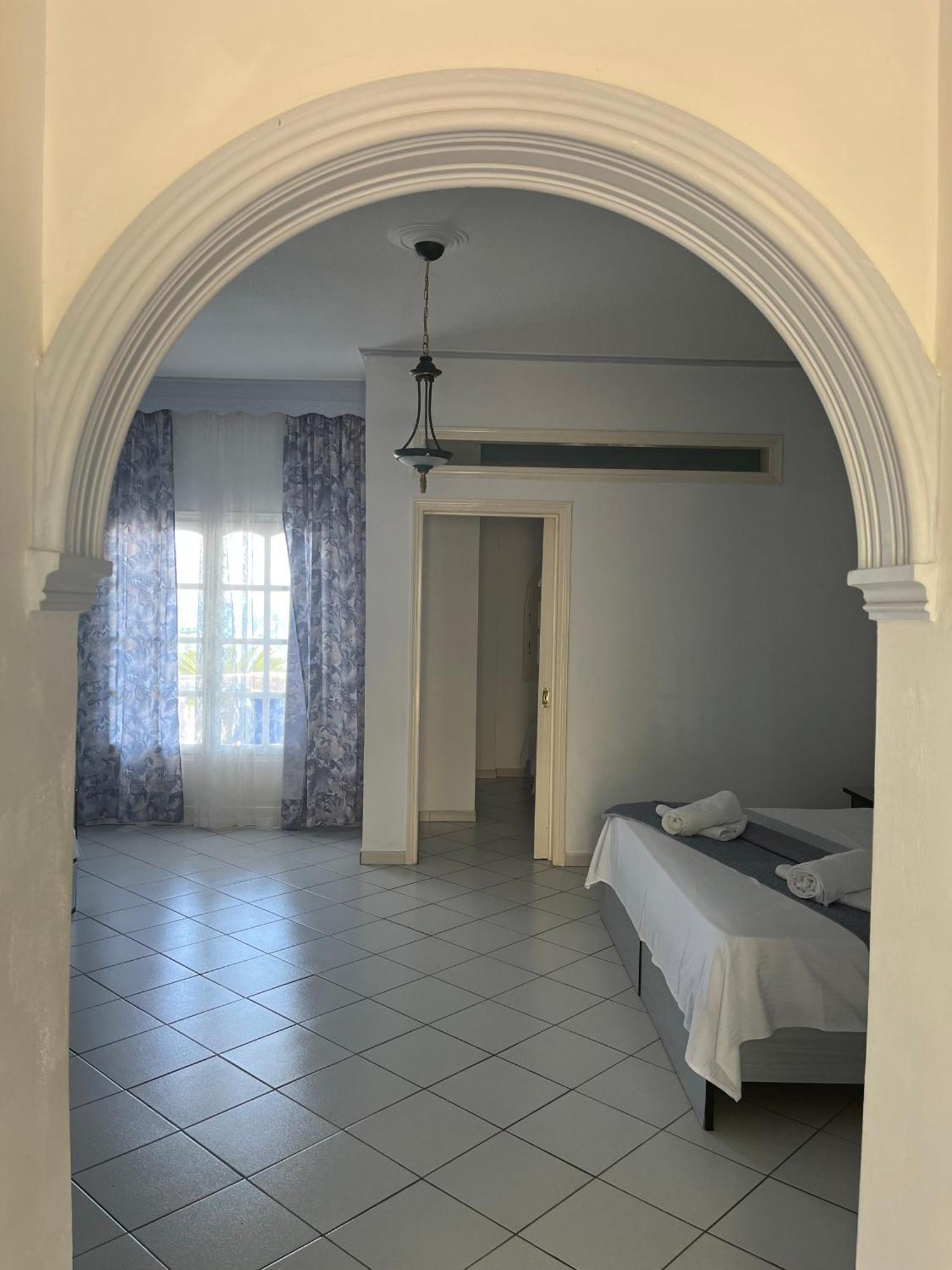 Dolphin Apartments 1 Parga Bagian luar foto